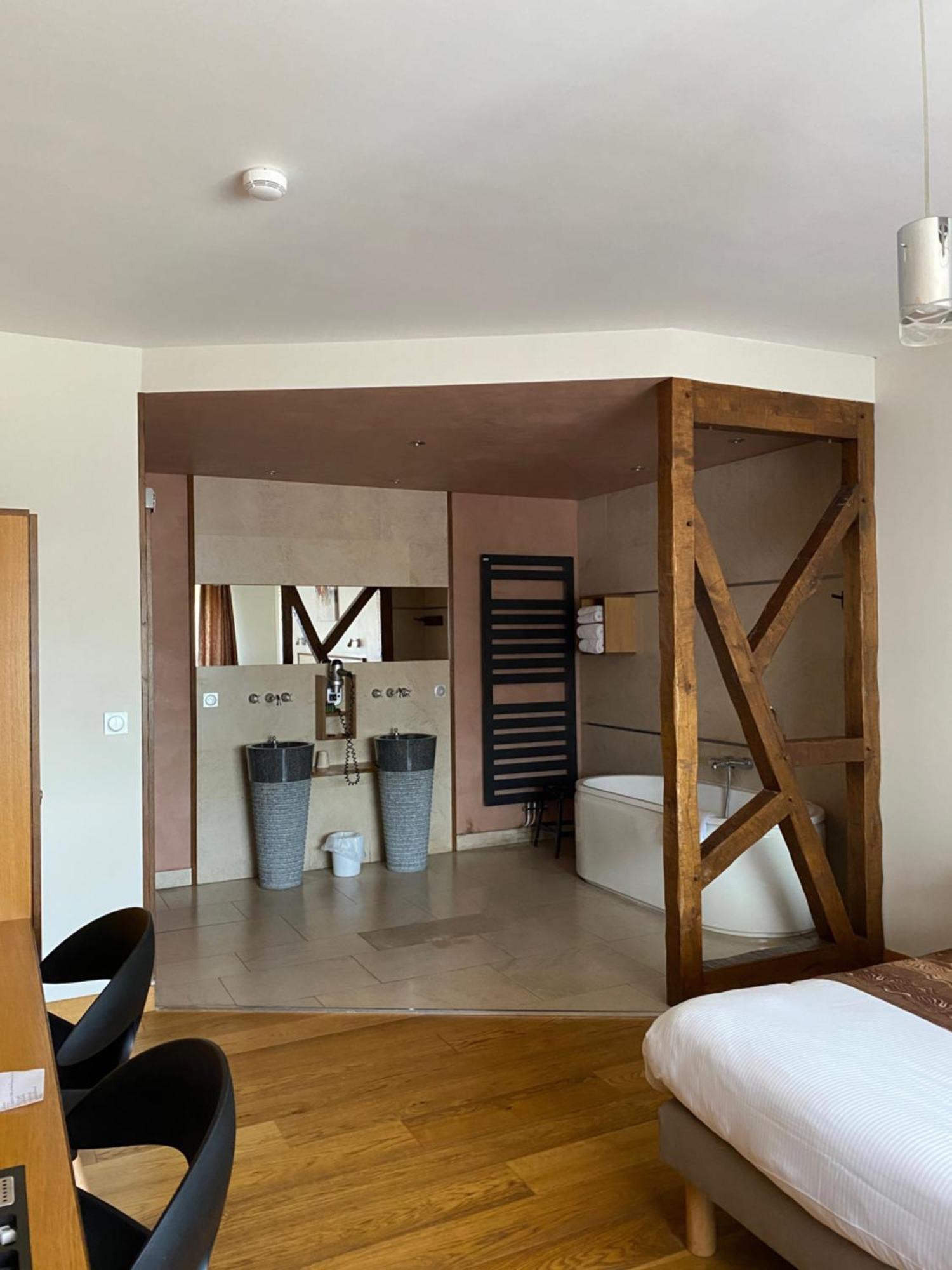 Auberge Des Moulins Pont-Les-Moulins Buitenkant foto